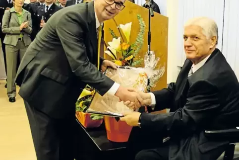 91-93468721.jpg
