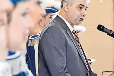 91-93501298.jpg