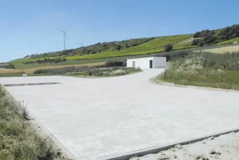 91-93767902.jpg