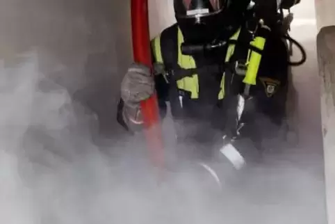 91-94209014_feuer.jpg