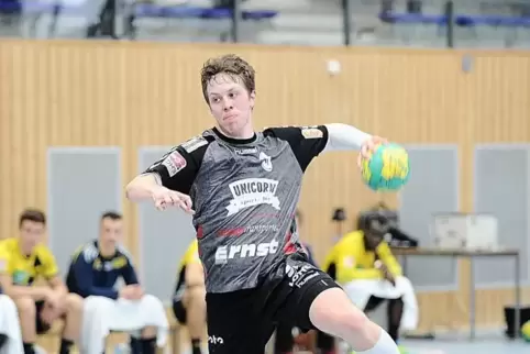 91-94287467_sv64-kronau4.jpg