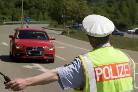 91-94654364_20140514polizeikontrolle9.jpg