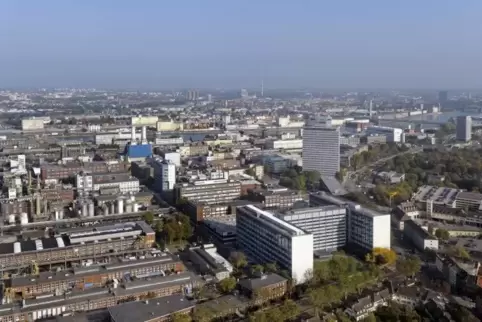 91-95005726_basf_werksuebersicht_sued_44281.jpg