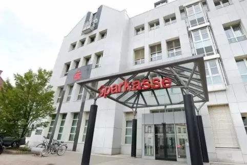 91-95127298_sparkasse4.jpg