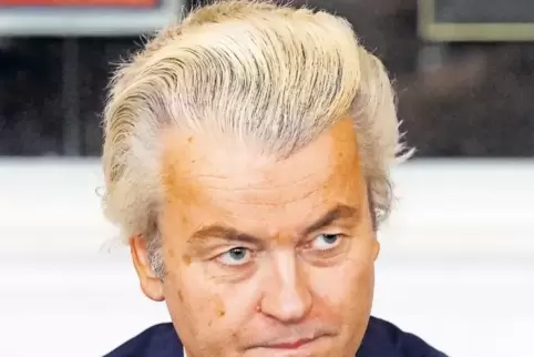 91-95627694.jpg