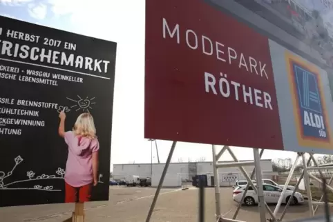 91-95670010_modepark3.jpg