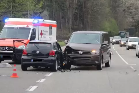 91-96999135_unfall.jpg