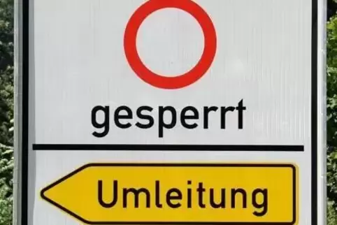91-97097363_symbolbild_gesperrt_neidenfels_linzmeier-mehn.jpg