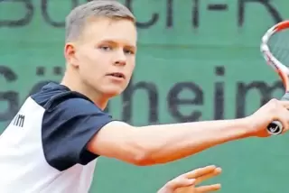 Leo Grum (Foto) und die Pfalzliga-Herren des TC Göllheim hatten am Wochenende kein Glück: Sie mussten im Heimspiel gegen Queider