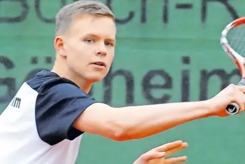 Leo Grum (Foto) und die Pfalzliga-Herren des TC Göllheim hatten am Wochenende kein Glück: Sie mussten im Heimspiel gegen Queider
