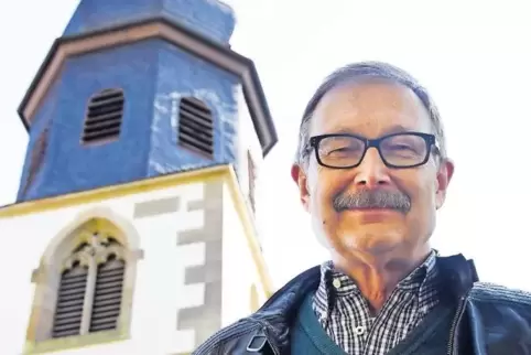 Schreibt gerne über historische Themen und packt auch beim Kirchenputzen mit an: Friedhelm Trowe.
