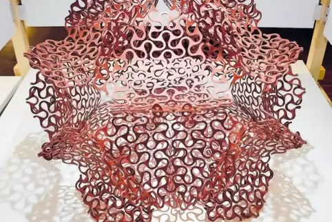 „Geometrie flessibili“ (Flexible Geometrie) aus Fiberkarton vom Studio Martinelli Venezia.