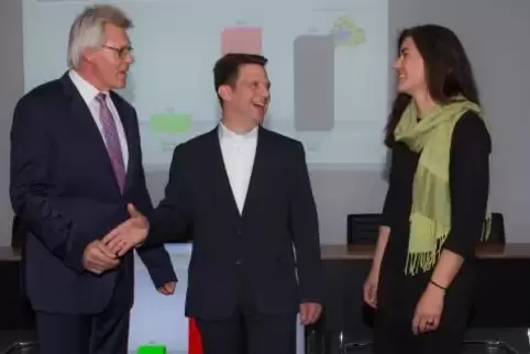  Foto: TilkeridisNiederhöfer (SPD), Rüttger (CDU) und Maurer (Grüne).