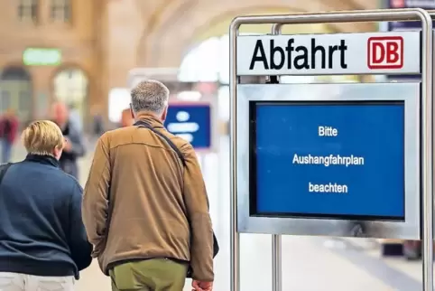 Bildstörung: Die weltweite Attacke mit Erpressungssoftware traf am Wochenende auch die Deutsche Bahn.