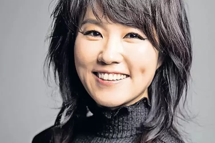 Youn Sun Nah.