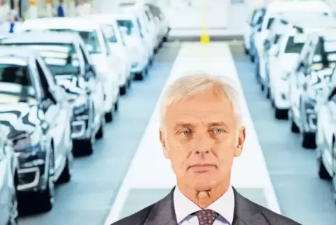 Bei den Ermittlungen geht es um die Tätigkeit des heutigen VW-Chefs Matthias Müller für die Porsche-Dachgesellschaft und Volkswa