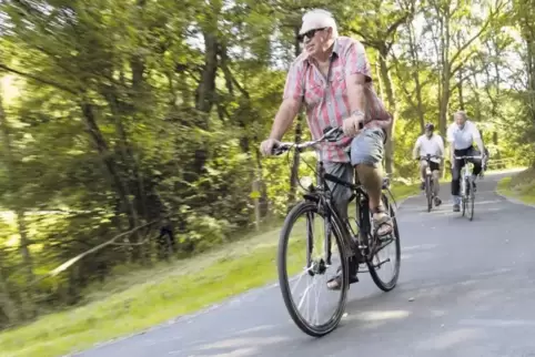 Die Lücke zwischen Altenglan und Niederstaufenbach wurde schon im August geschlossen, seitdem rollt der Verkehr dort bereits.