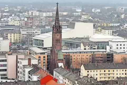 Im Bereich um den Pfalzbau kann es am 12. und 13. Juni zu Einschränkungen für die Bürger kommen.