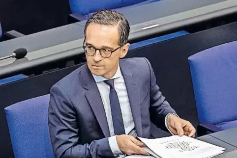 Zielscheibe der Kritik: Minister Maas im Bundestag.