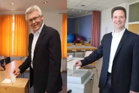 Reinhold Niederhöfer (links) bei der Stimmabgabe in Kleinkarlbach. Frank Rüttger (rechts) gab seine Stimme in Neuleiningen ab. F