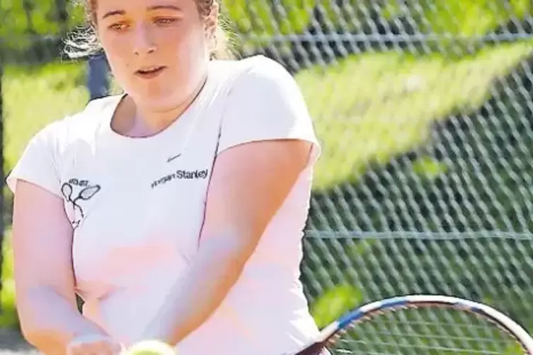 2:6, 4:6: Lara Chittick.