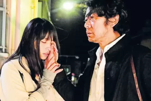 Im Wettbewerbsfilm „Hikari“ von Naomi Kawase kümmert sich eine junge Frau (Ayame Misaki ) um einen Fotografen (Masatoshi Nagase)