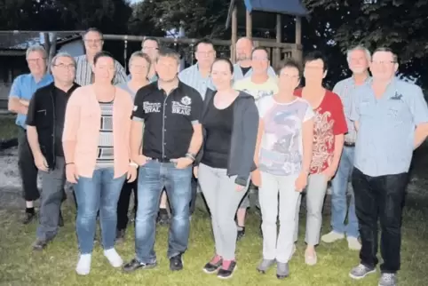 Der Gründungsvorstand der Kröpper Dorfgemeinschaft (von links): Norbert Pfeifer, Gerhard Büchler, Volker Stöß, Jenny Hitzelberge