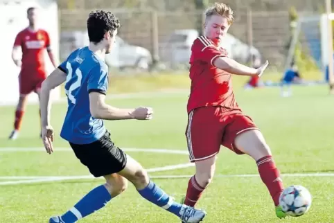Soll heute Abend für Betrieb vor dem Speyerer Tor sorgen: SC-Offensivspieler Robin Wanger (rechts).