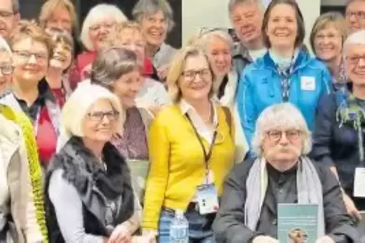 Ein H&ouml;hepunkt in der Geschichte der Liedertafel: Das Treffen mit dem Komponisten Carl Jenkins anl&auml;sslich des Konzerts in der New