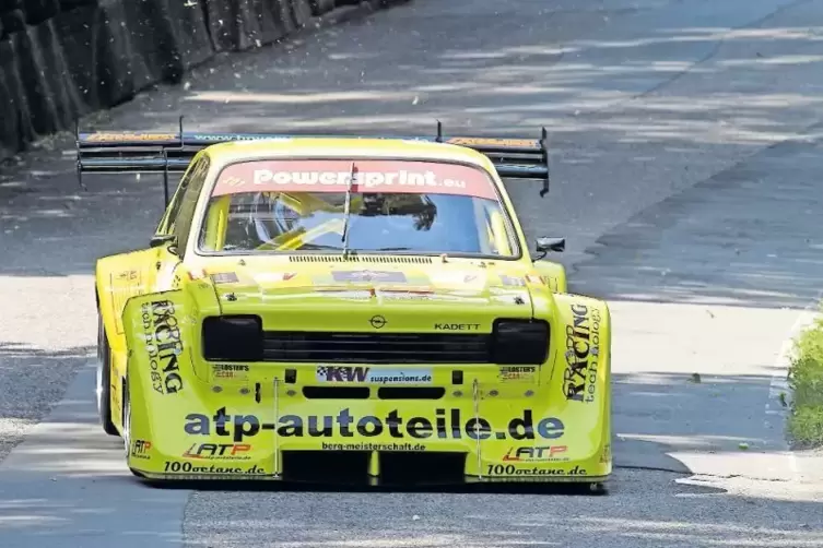 Immer wieder ein Hingucker: Holger Hovemanns Opel Kadett mit einem 750 PS starken Motor von Lotus unter der Haube.