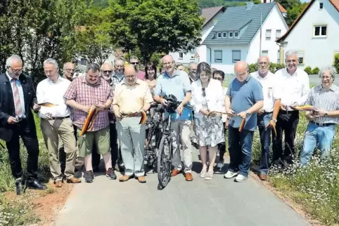 Genutzt wird der neue Rad- und Gehweg zwischen Imsbach und Winnweiler schon seit einiger Zeit, gestern Nachmittag ist er nun von