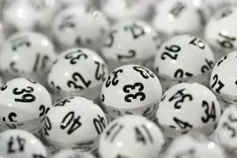 Der Pfälzer Glückspilz hatte den Eurojackpot-Schein mit einem „Copy-Tipp“ ins Spiel gegeben: Den gleichen Schein hatte er schon 