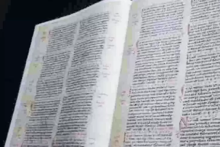 Gewichtiges Werk: Lorscher Codex.