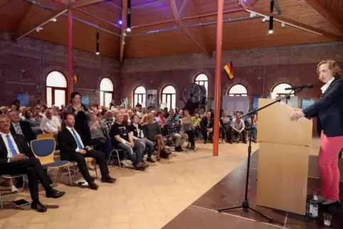 Beatrix von Storch am Freitagabend beim Wahlkampfauftakt der AfD in Jockgrim. Foto:Iversen 