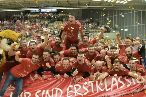  Foto: KunzJubelnder Aufsteiger: die TSG Friesenheim