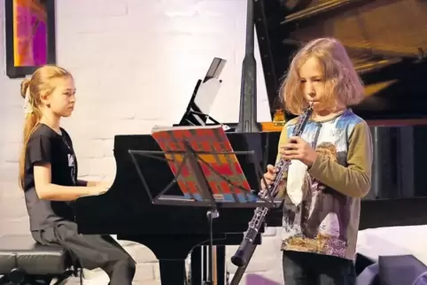 Junge Musiker mit großem Talent: Linda und Eneas Orschel.