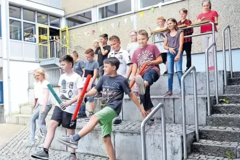 Musikalisch und tänzerisch haben die Winnweilerer Realschüler am Sommerfest viel geboten.