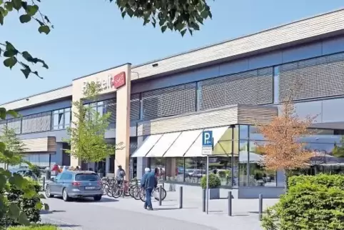 Wird um einige Meter aufgestockt: Görtz-Hauptsitz in Rheingönheim.
