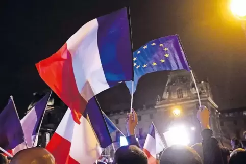 Im ersten Durchgang der französischen Parlamentswahl hatten die Macron-Anhänger Grund zum Jubeln.