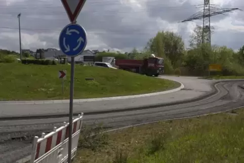 Die kommende Sperrung des Rambusch-Kreisels in Otterbach wird wohl vorerst die letzte sein. Foto: View 
