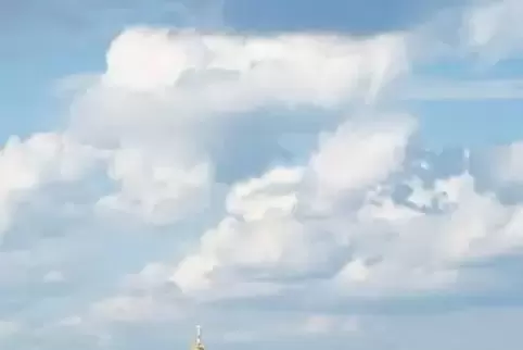 Nils in Moskau, im Hintergrund der berühmte Kreml.