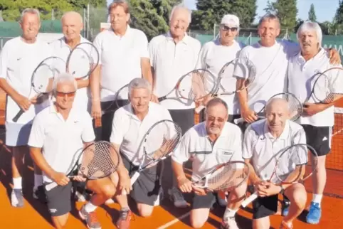 Weiße Weste: der TC Dudenhofen/Edenkoben mit Raimund Zürker, Rainer Herrmann, Michael Kudlich, Stefan Tschakaroff, Ali Roshani, 