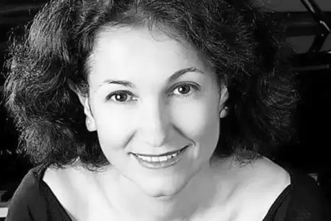 Delia Stegarescu