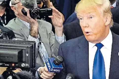 Schwieriges Verhältnis: Trump und kritisch nachfragende Medien.