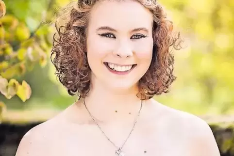 Mit 14 schon Traubenprinzessin, jetzt mit 19 die richtige Krone: Katharina Kaletta.