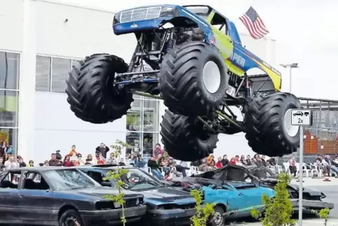 Der gigantische „Bluegrass Stomper“ kann fliegen.