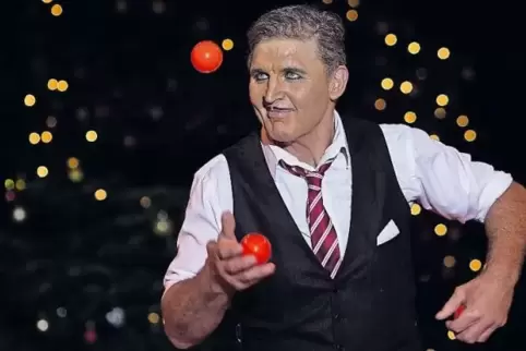 Auch mit dabei: ein Jongleur.