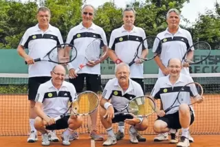 Die Herren 55 des SV Bobenheim-Roxheim: (hinten von links) Harald Lemster, Günther Groll, Thomas Stichter und Bernhard Zwilling.
