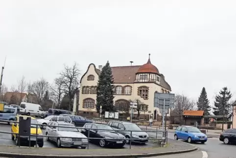 Die Studie soll auch klären, ob der schwarze Platz noch als Parkraum in Kirchheim benötigt wird.