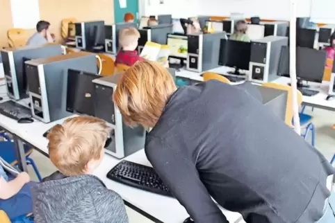 Die jungen „Blattmacher“ des Schülerzeitungsteams in Aktion.